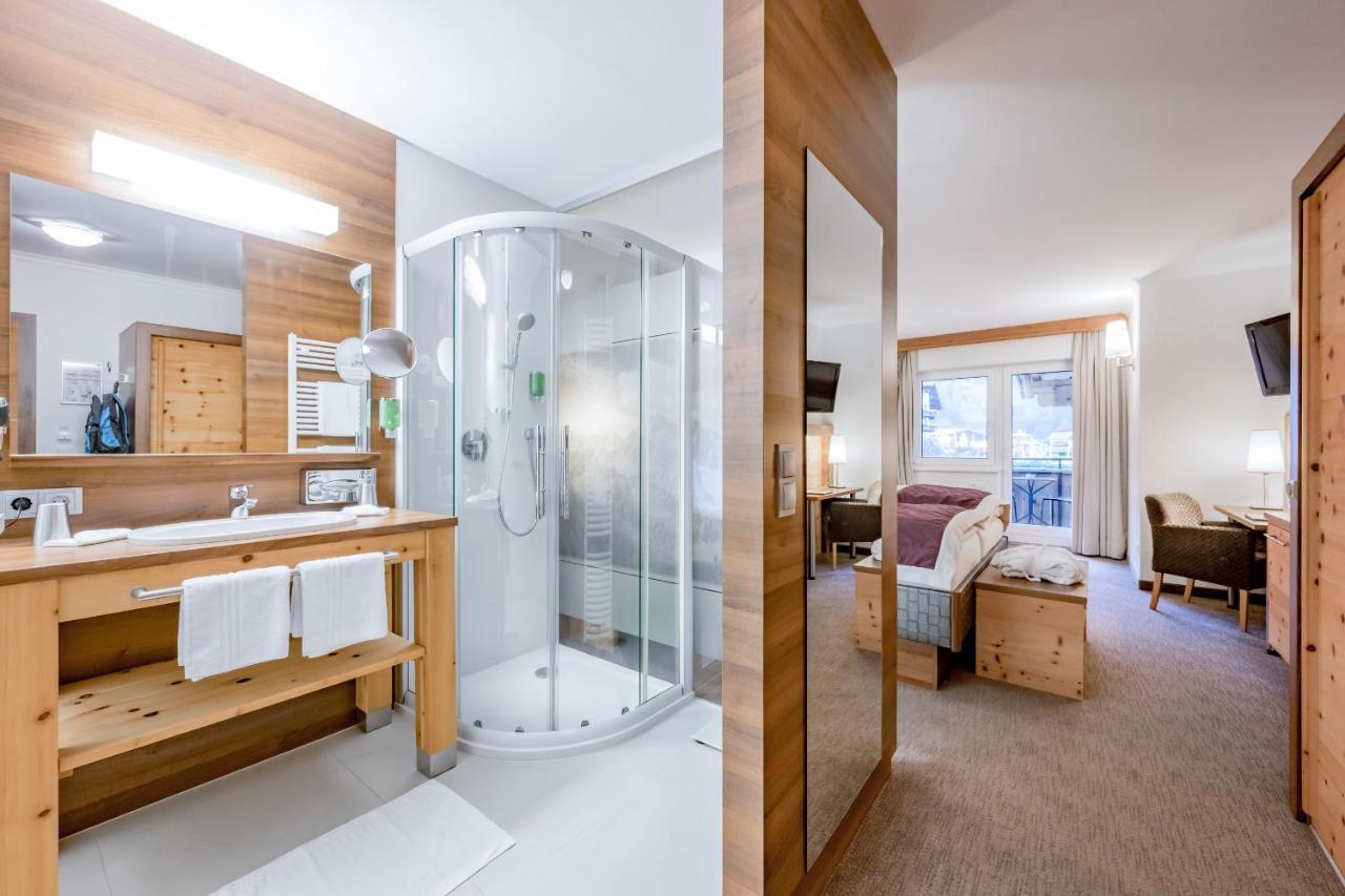 Hotel Andy 4 Sterne Superior 耶岑斯 外观 照片
