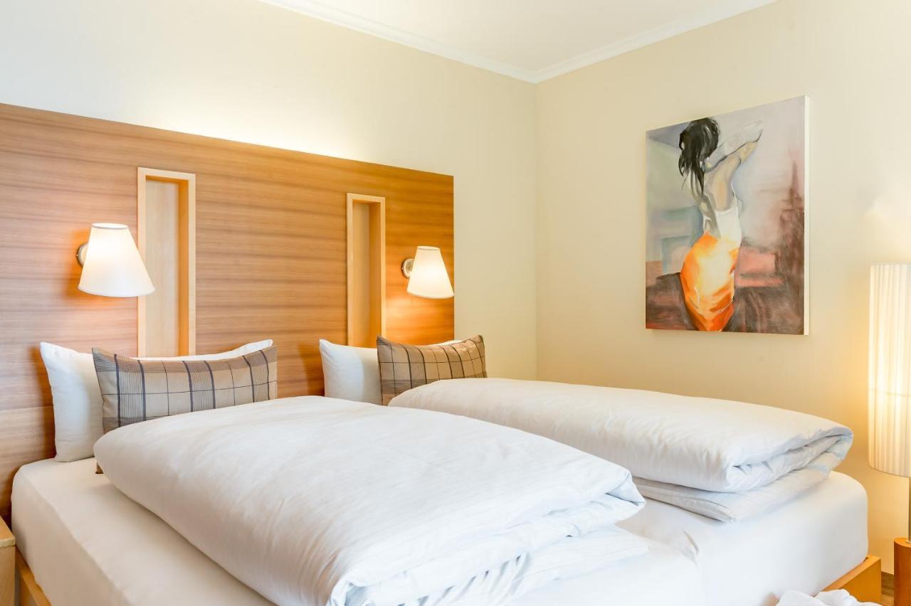 Hotel Andy 4 Sterne Superior 耶岑斯 外观 照片