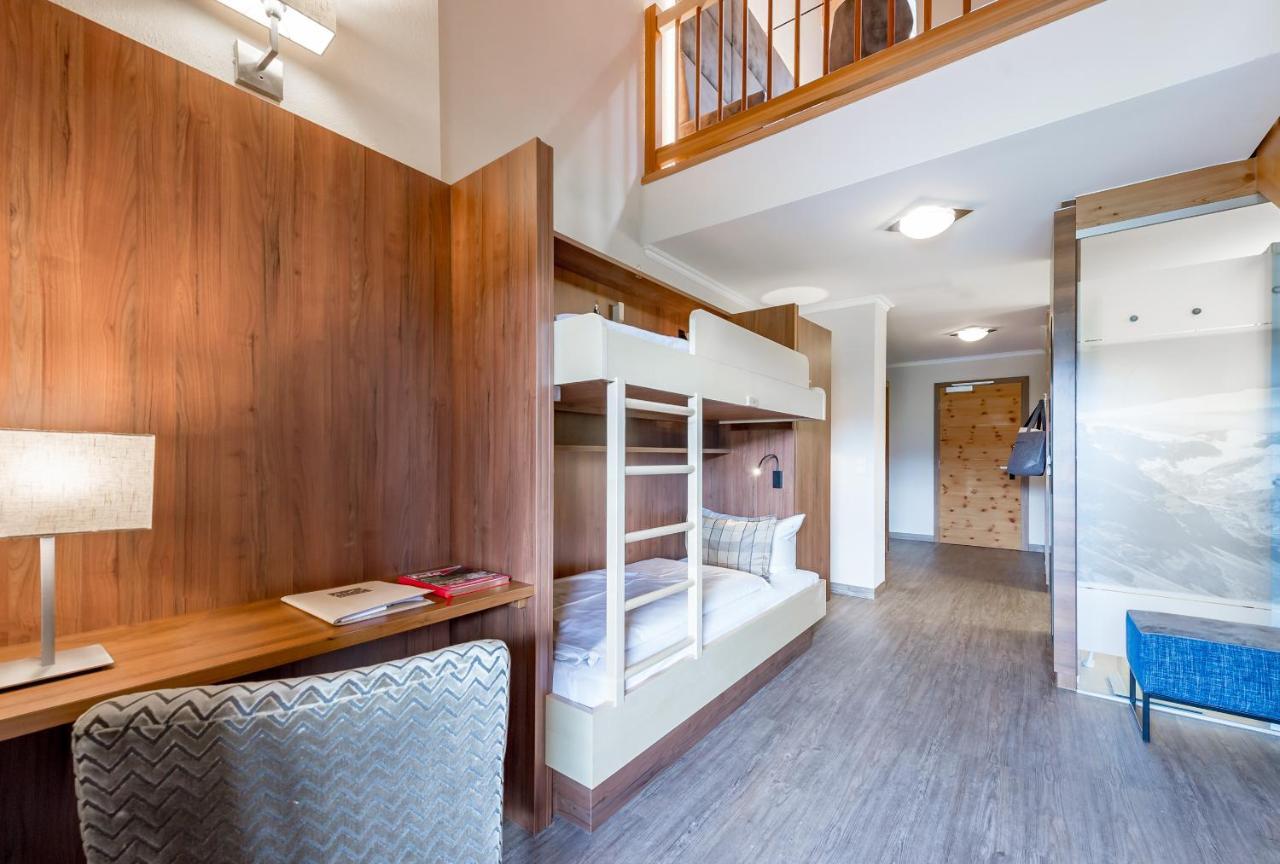 Hotel Andy 4 Sterne Superior 耶岑斯 外观 照片