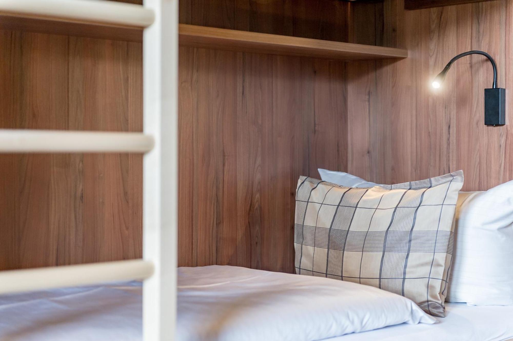 Hotel Andy 4 Sterne Superior 耶岑斯 客房 照片