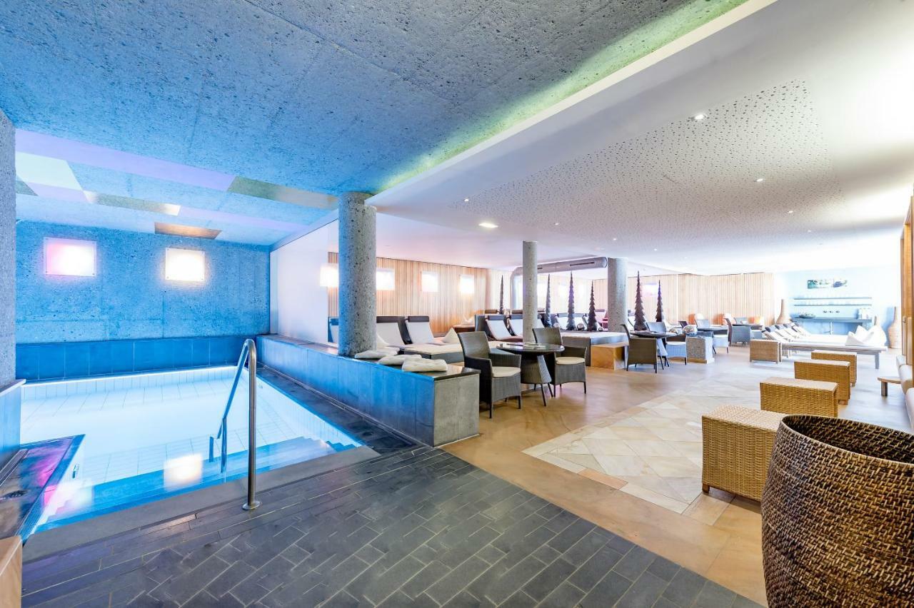 Hotel Andy 4 Sterne Superior 耶岑斯 外观 照片